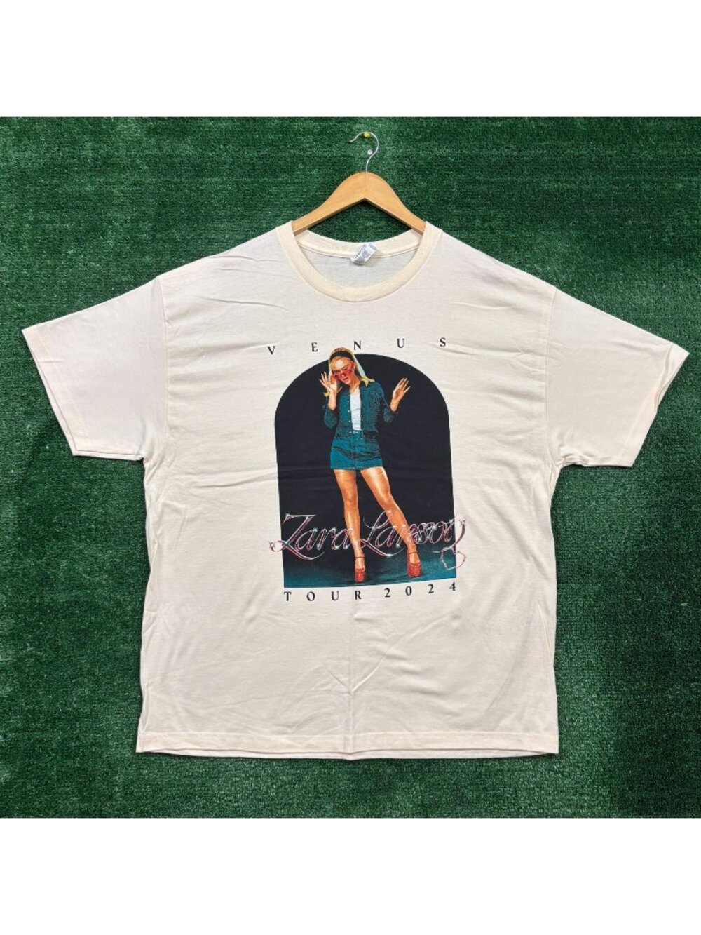 Zara Larson beige T-Shirt Size 2XL